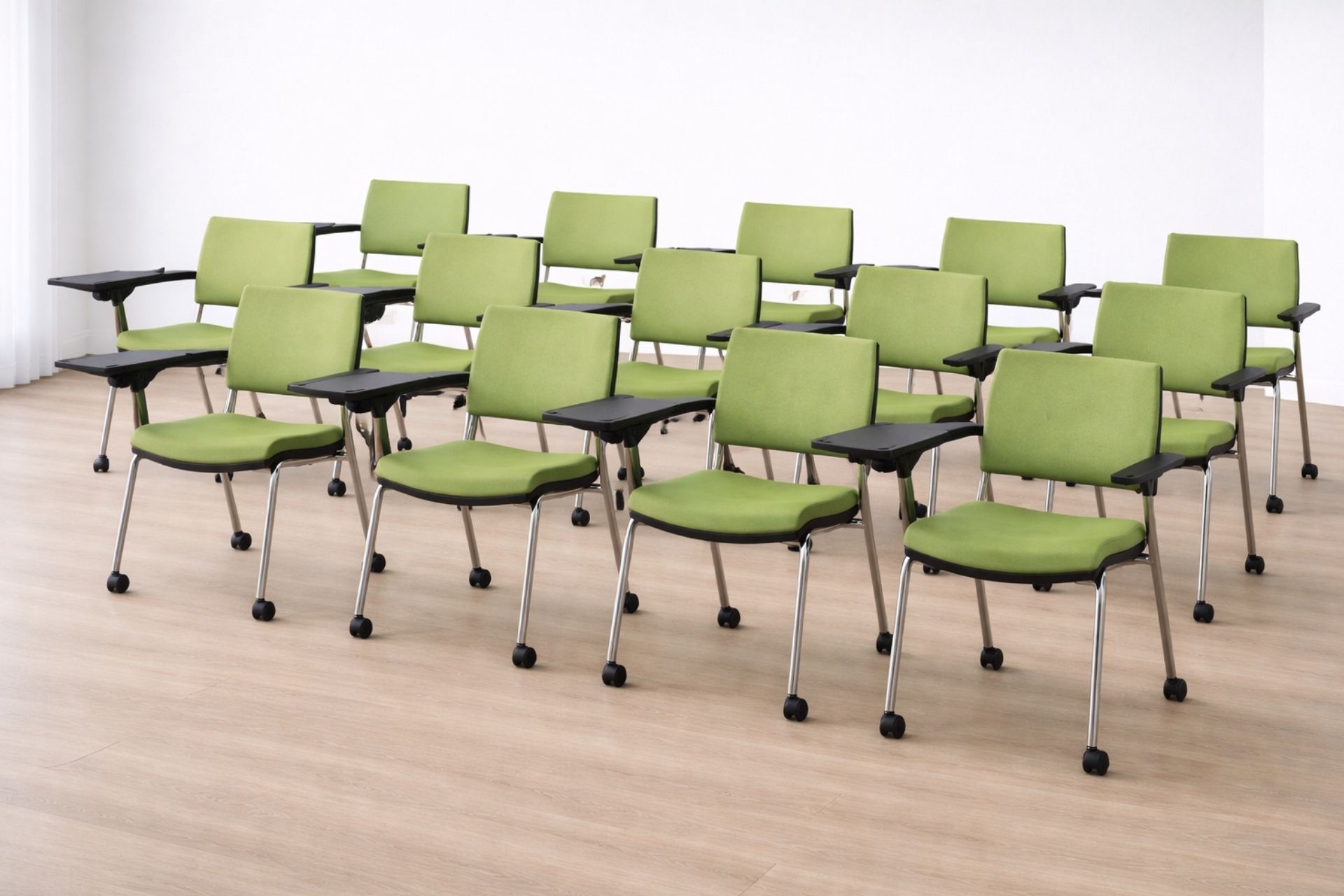 Bara Tekerlekli Konferans Sandalyesi